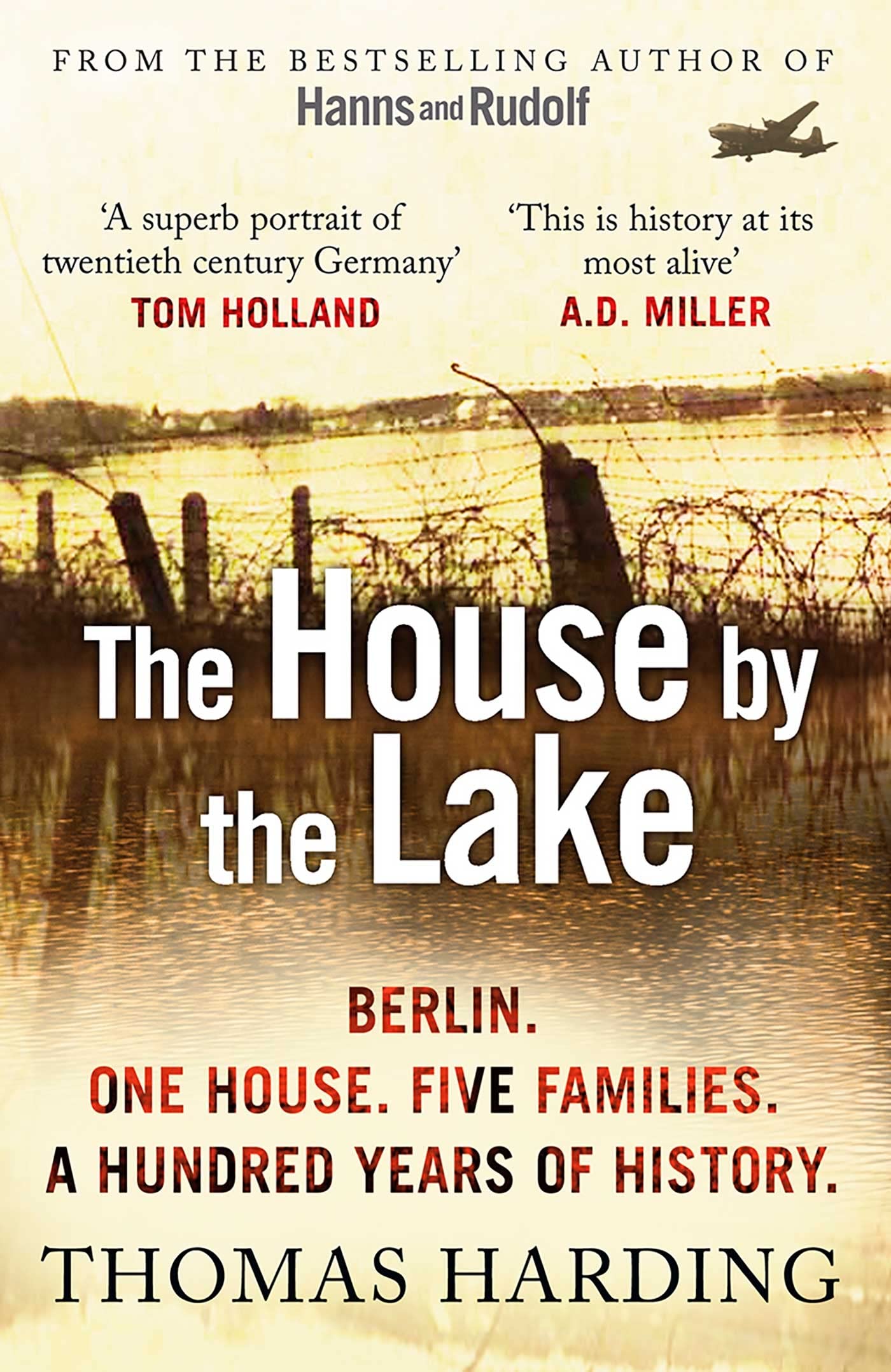 Algopix Similar Product 1 - HOUSE BY THE LAKE, THE