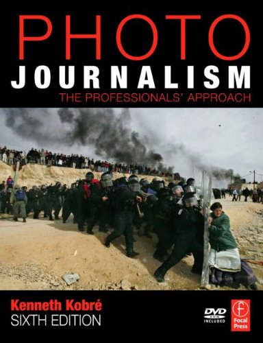 Algopix Similar Product 15 - Photojournalism The Professionals