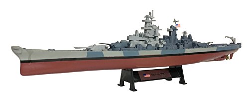 Algopix Similar Product 9 - USS Iowa 1944  11000 Ship Model