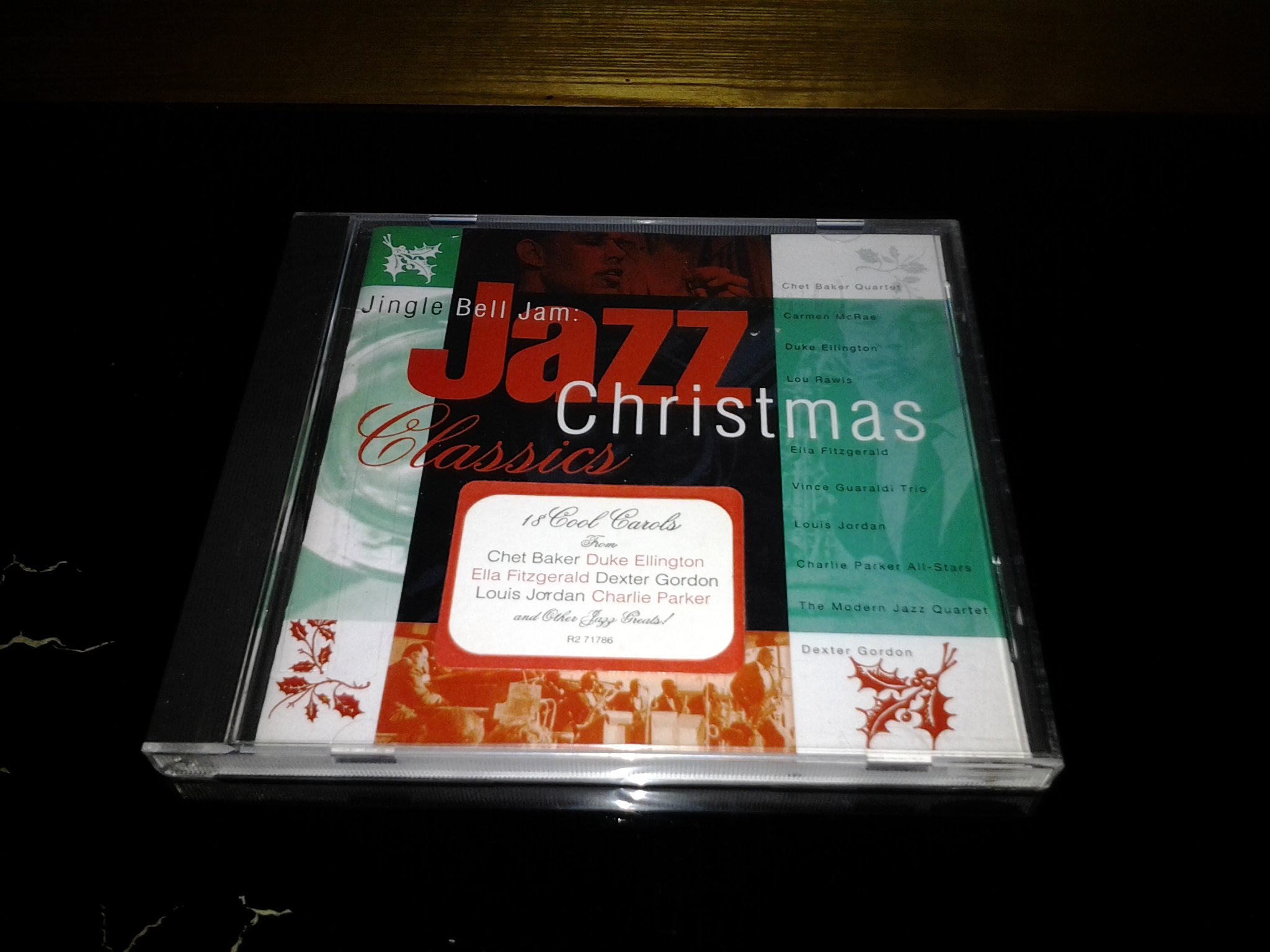 Algopix Similar Product 15 - Jingle Bell Jam: Jazz Christmas Classics