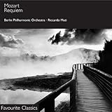 Algopix Similar Product 6 - Requiem, K.626 / Ave Verum Corpus