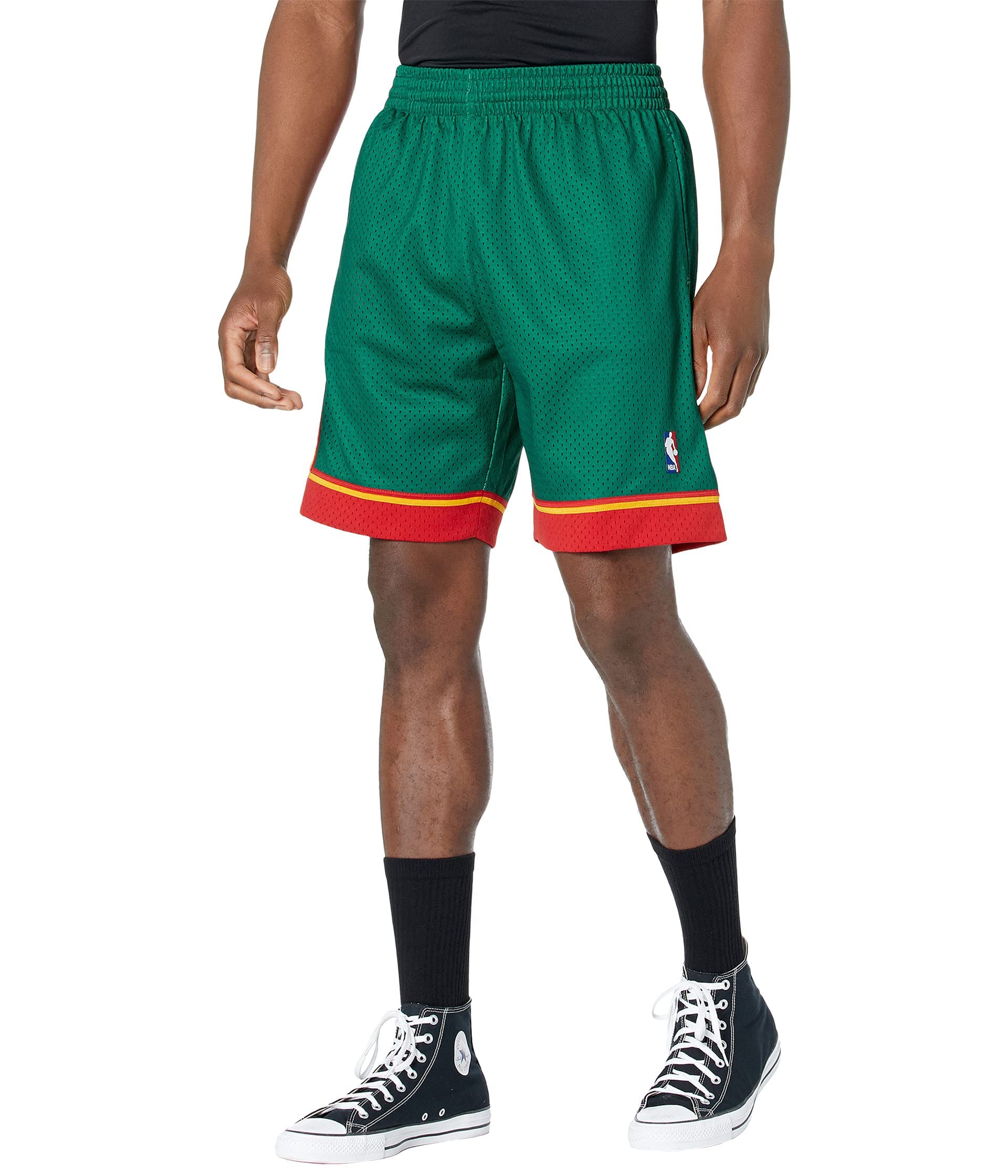 Algopix Similar Product 4 - Mitchell  Ness NBA Swingman Road
