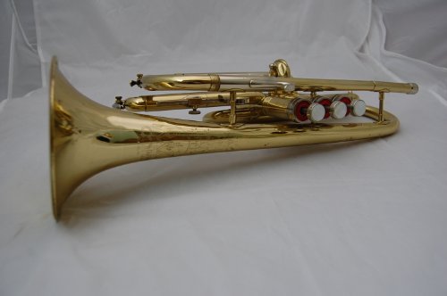 Algopix Similar Product 19 - Conn Cornet