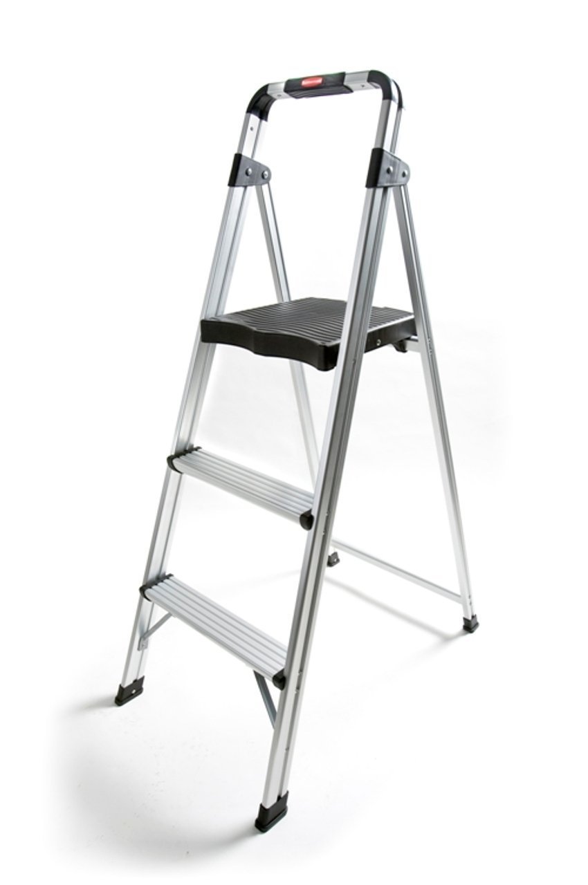 Algopix Similar Product 20 - Rubbermaid 3Step Lightweight Aluminum
