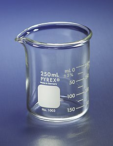 Algopix Similar Product 9 - PYREX Heavy Duty Griffin 1003 1L Beaker