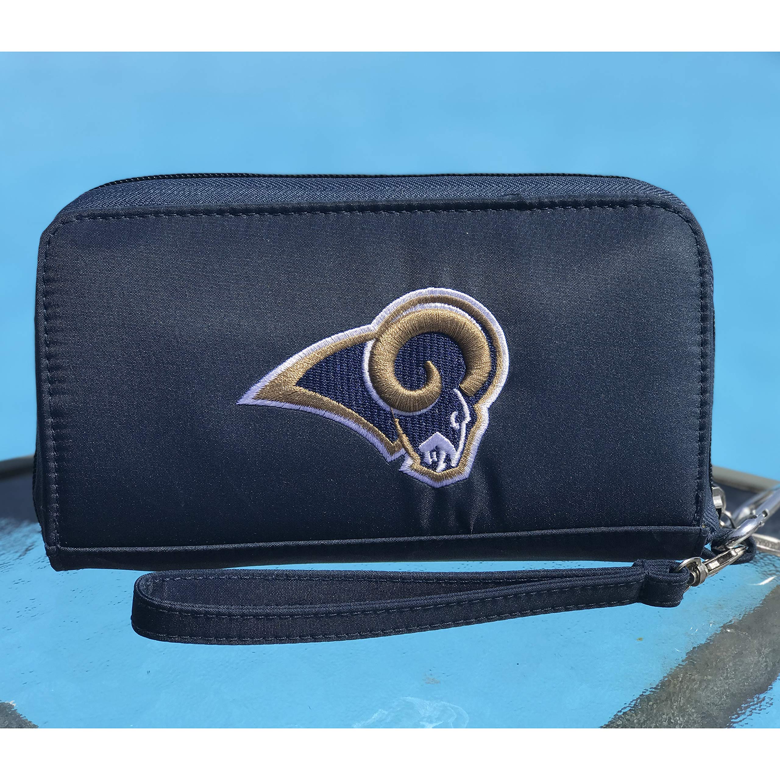 Algopix Similar Product 13 - Charm14 NFL Los Angeles Rams Womens