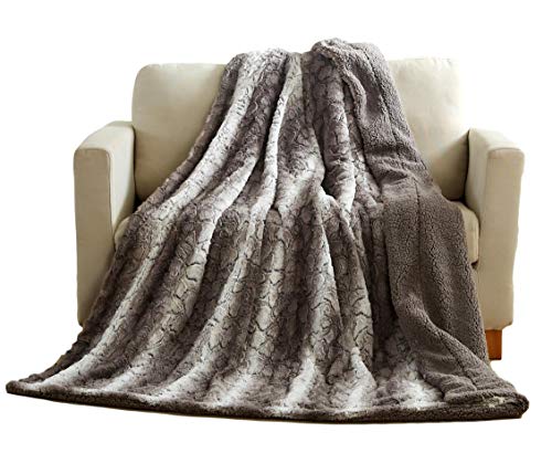 Algopix Similar Product 15 - Tache 63 X 87 Inch Grey Snow Giraffe