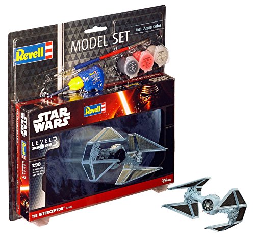 Algopix Similar Product 19 - Revell Star Wars Episode VII Model Set