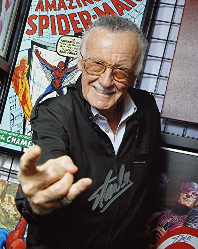 Algopix Similar Product 15 - Stan Lee Amazing Spiderman