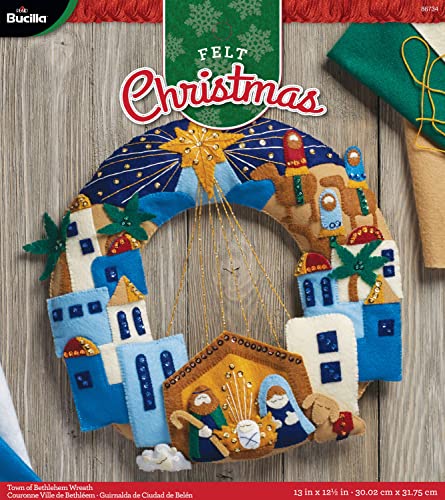 Algopix Similar Product 15 - Bucilla Felt Applique Wreath Town of