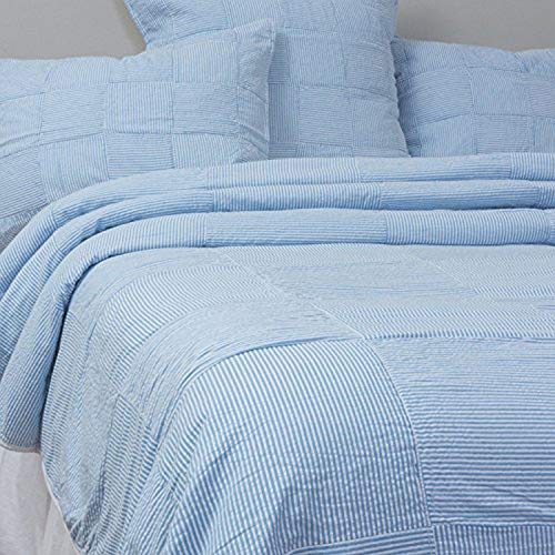 Algopix Similar Product 7 - Be-You-tiful Home, Blue Ivie Quilt, King