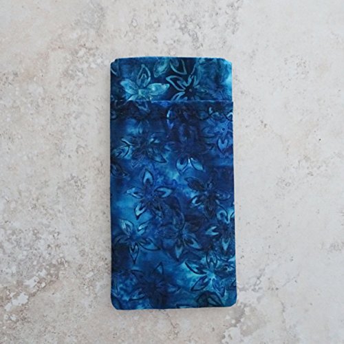 Algopix Similar Product 19 - Double Eyeglass CaseBlue Batik Fabric
