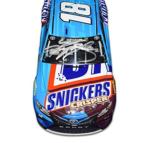 Algopix Similar Product 4 - AUTOGRAPHED 2017 Kyle Busch 18