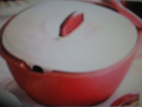 Algopix Similar Product 18 - Tupperware Soup Tureen with Laddle